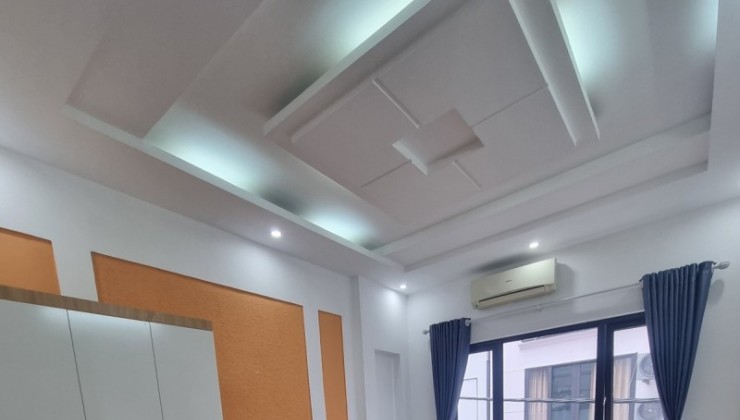 BDS DÒNG TIỀN,  NHÀ BÁN PHỐ TRUNG KÍNH 52M2 5 TẦNG 8 TỶ, DÒNG TIỀN 45TR/THÁNG